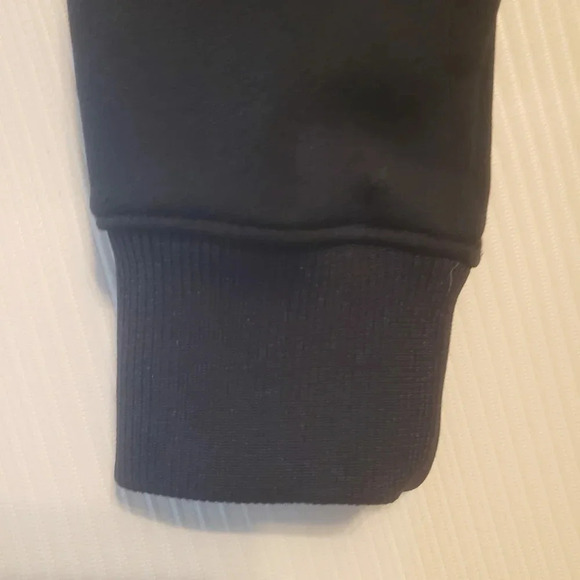 The North Face Womans Gray/Black  Quilted Jacket,M/M. - Picture 6 of 9